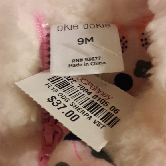 Baby girls Okie Dokie sherpa vest - Picture 6 of 6